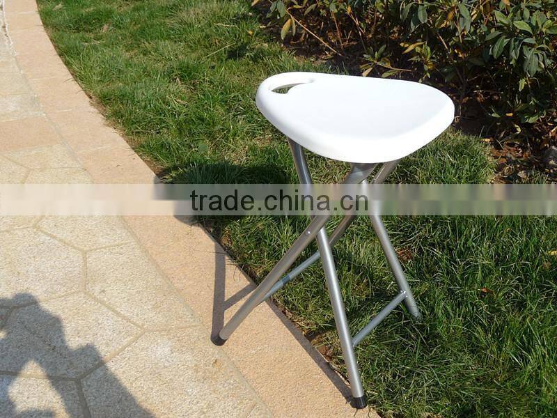 Strong and durable 45H metal leg and plastic triangle folding stool
