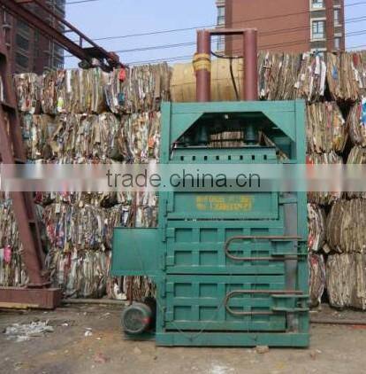PL control vertical balers for waste boxes