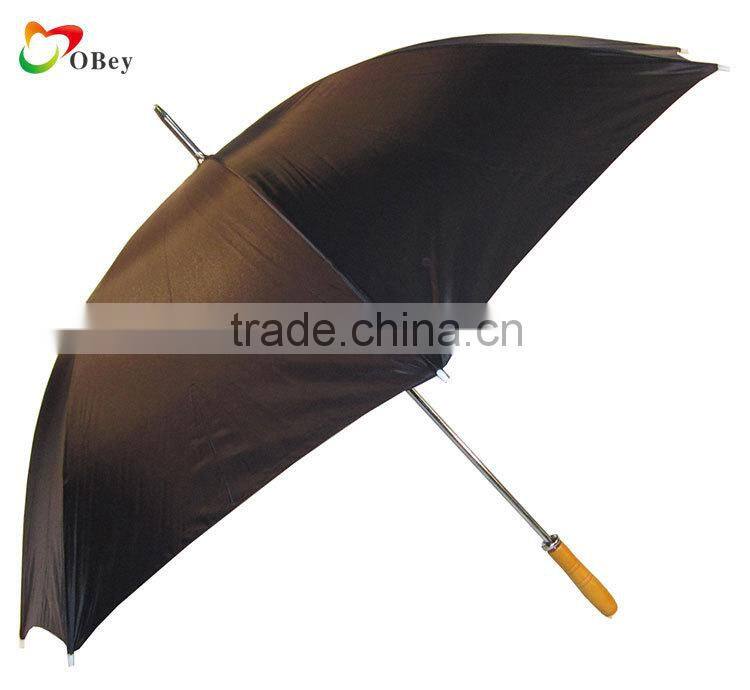 Most popular golf umbrella with classic wooden handle