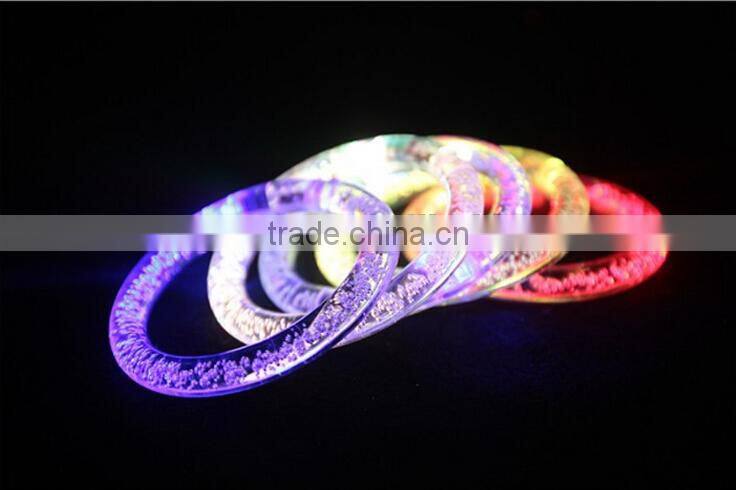 Yiwu Hot Selling Low Price Consert Using Profitional Gift Colorful LED Acrylic Flash Wristband