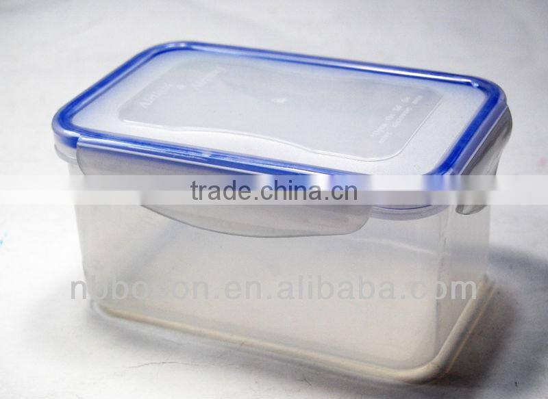 plastic food storage container