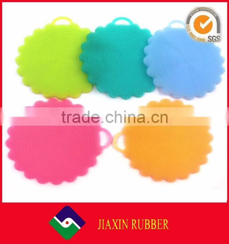 Hot sale kitchen tool fruits vegetables scrubber brush protect cleaning brushes silicone scrub brushes