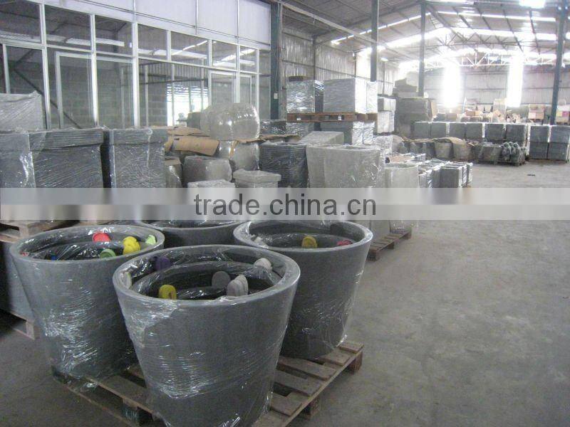 New design light cement planter