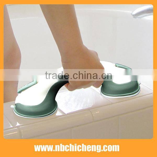 Plastic Helping handle bath with suction cups