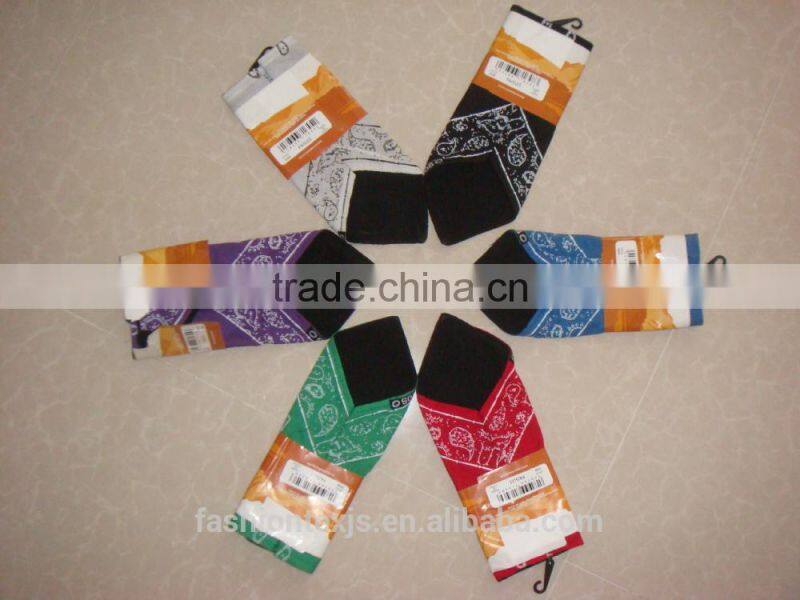 Hot Sale Multi Colors Paisley Printed Wholesale Cotton Bandanas