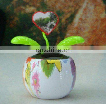 newest solar flip flap solar powered dancing flower