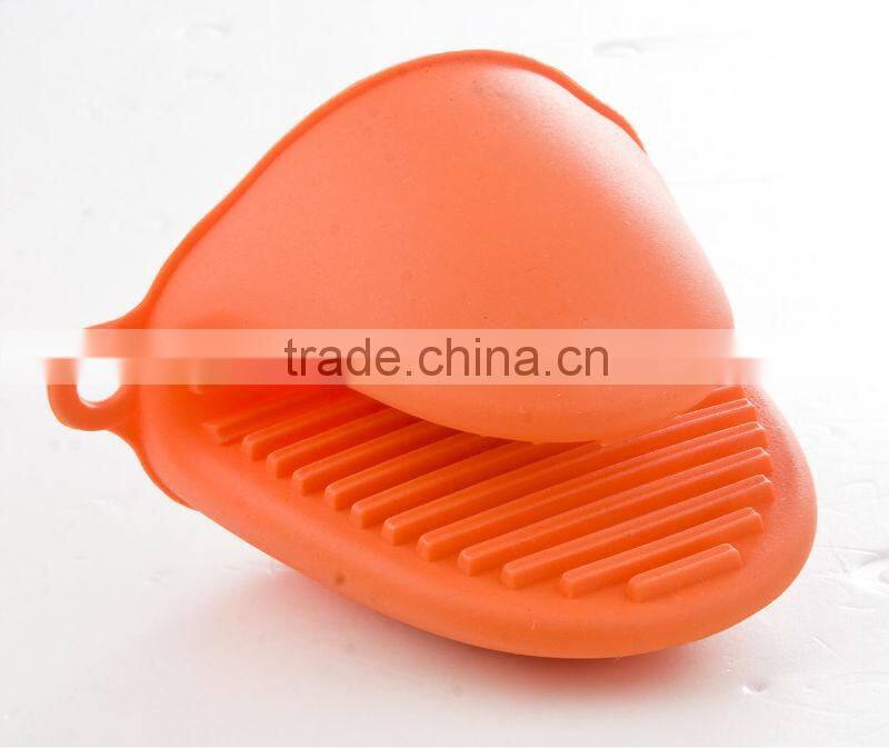 silicone oven grip