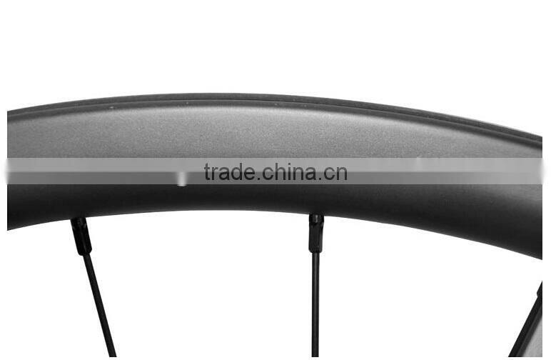 Carbon fiber mountain bike wheels dengfu 29er carbon MTB wheelset in UD matte finish