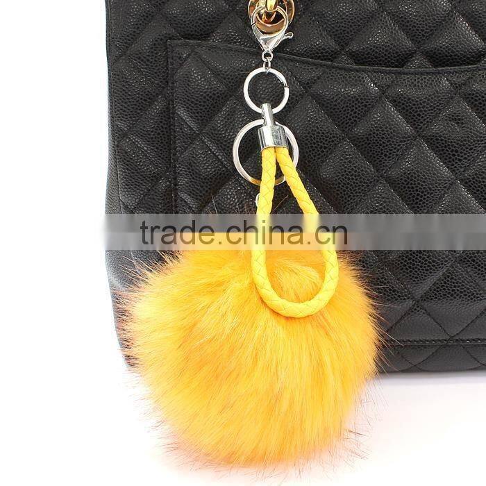2016 New style fashion promotion gift personalized bag accessories pom pom keyring