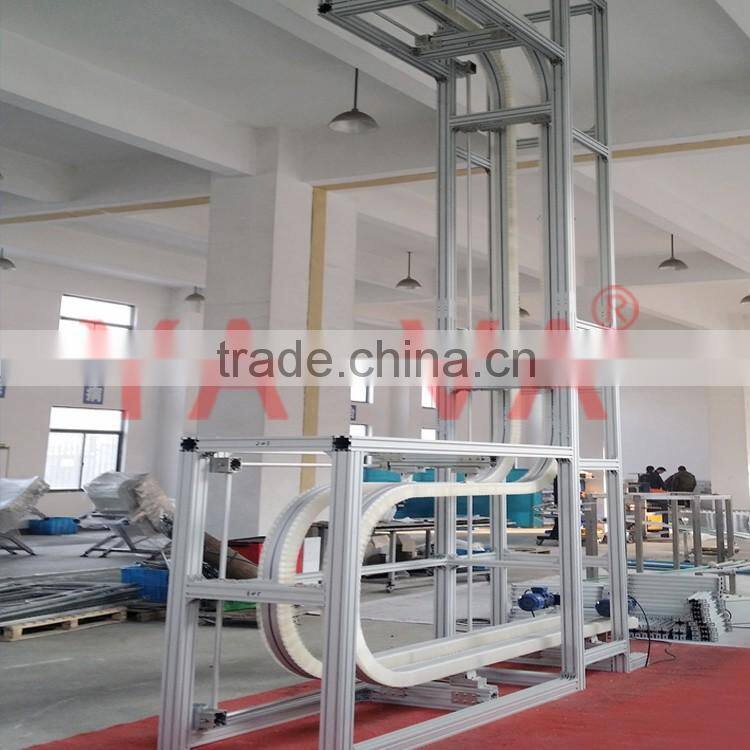 Bottle clamping conveyor system by customized