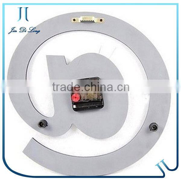 New Style Cheap nicelooking special dial design quartz wall clock
