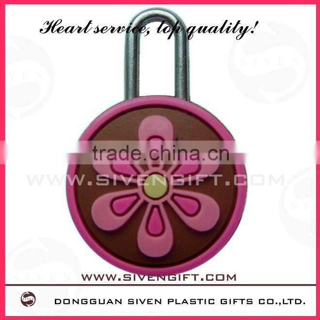 Fashion design soft pvc zipper puller with high quality