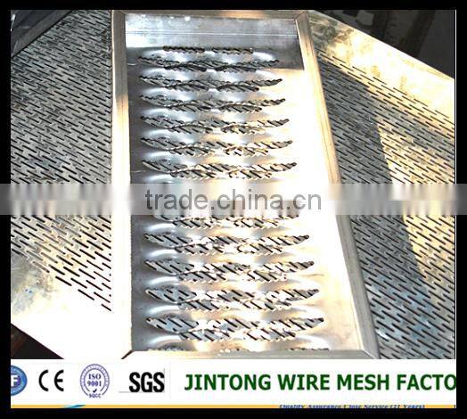 316l stainless steel perforated metal/anti-slip grip strut safety grating