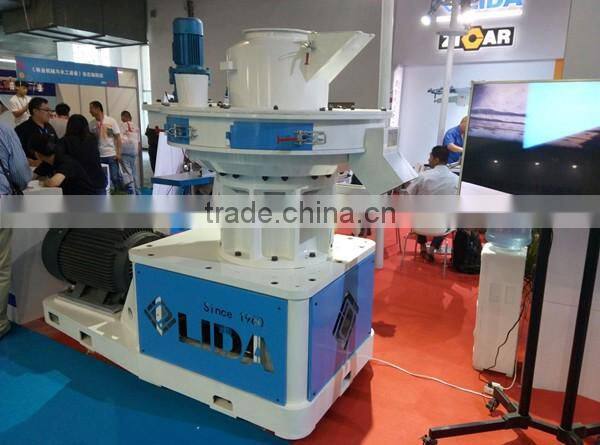 High efficiency wood pellet mill capacity 2-3ton/hour in China