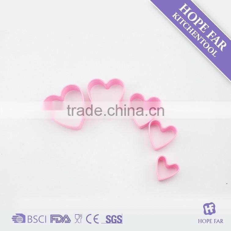0600043 Hot sale 5pcs heart shape plastic cake mould set