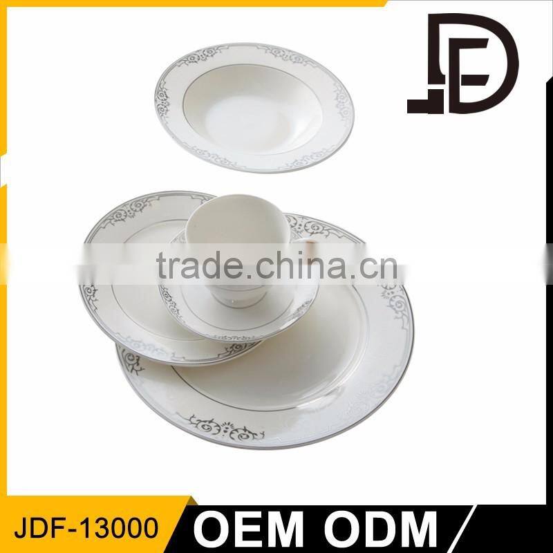 Food grade fine porcelain 20,30pcs silver fine porcelain dinner set, dinner set for 6 people