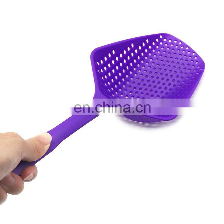 Hot Sale Kitchen Colander Shovel Strainers Spoon Scoop Colander