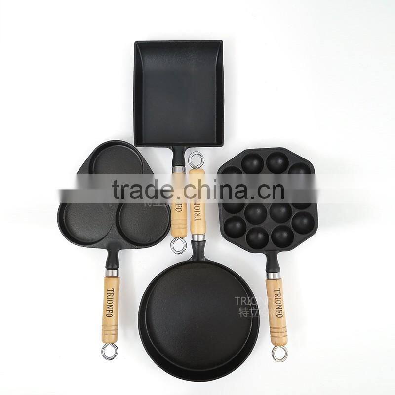 TRIONFO mini cast iron divided frying pan with wooden handle set