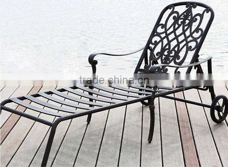 Outdoor Classic Beach Lounge Design Sofa Hollow Cast Aluminum Chaise Lounge Sofa