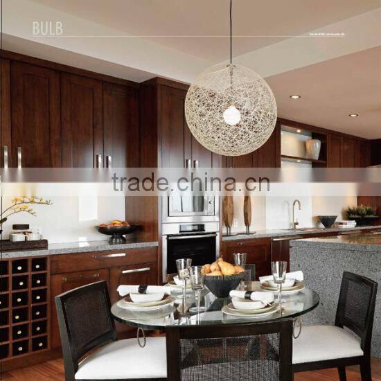 China E27 LED Light Bulb Plastic Cover with Heat Sink Aluminum 10W