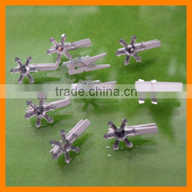 Small Peg With Star For Christmas