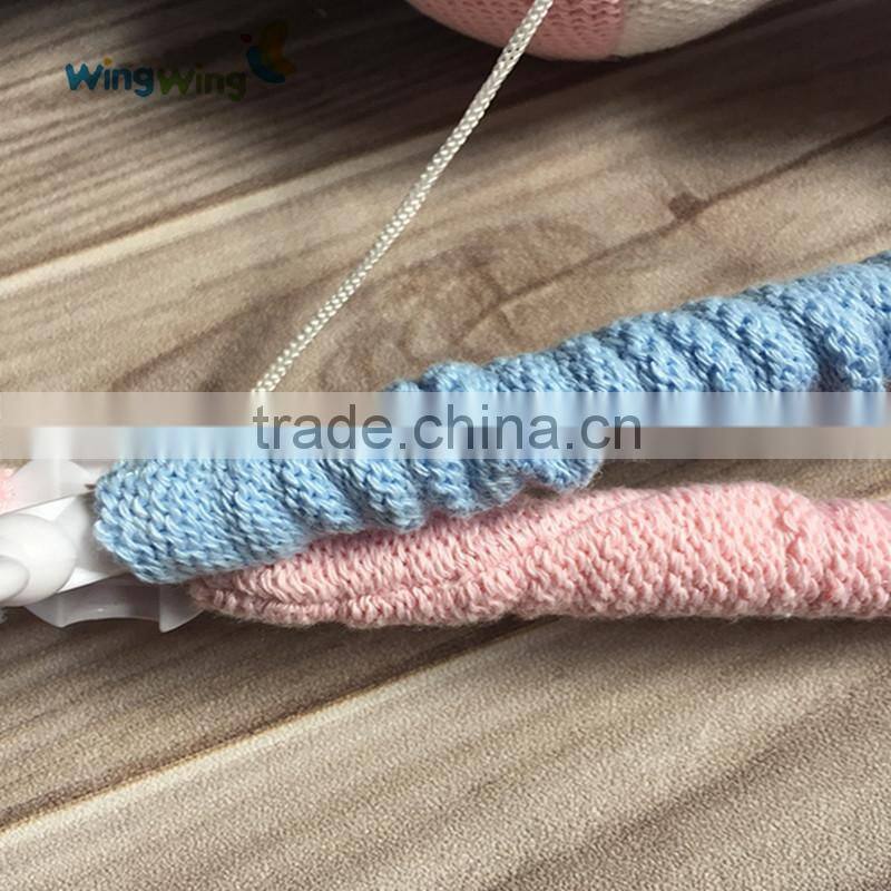 Wholesale 100% knitted cotton material bear care baby crib muscial mobile