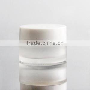 cheap glass jar with white plastic lid white cover