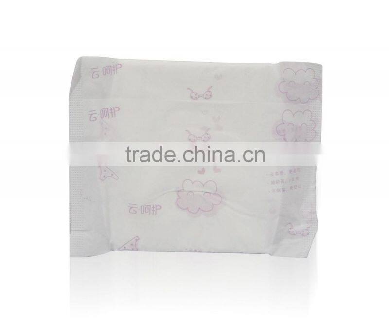 Cotton surface sanitary napkins stocklot on sale