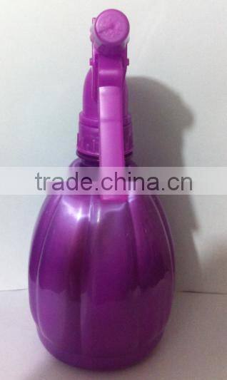 new model hand plastic 500 ml sprayer,hand trigger 550 ml sprayer,for garden home pressure 550ml sprayer