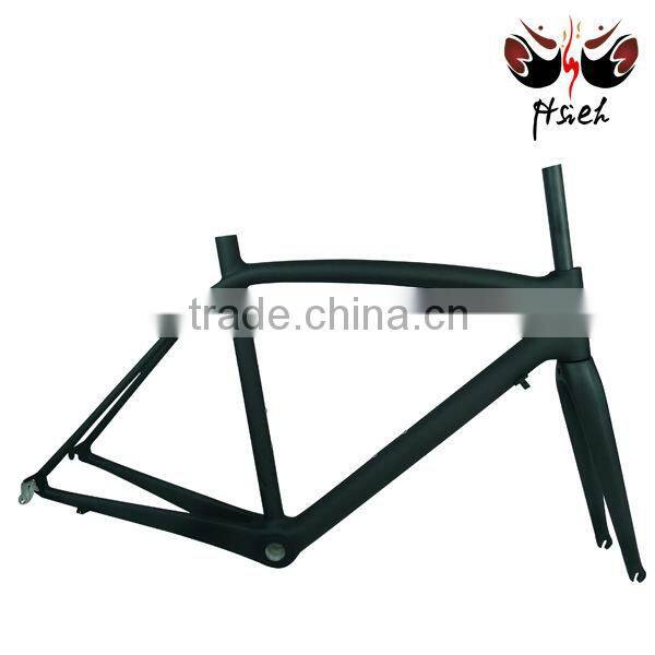 High performance 700C carbon road bicycle frame, BB68,size 530mm