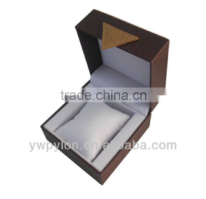 Faux leather jewelry box