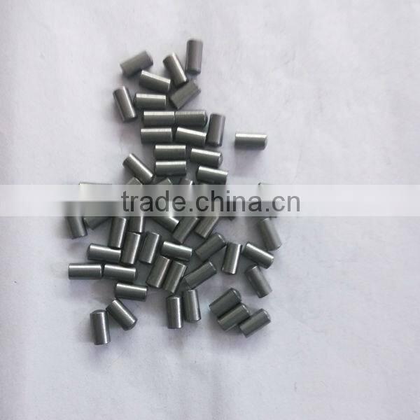 Anti-skidding cemented carbide spikes nails