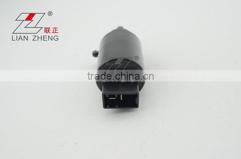Windshield Washer Pump Part number 28920-15G00 Front Windows Fit For Nissan