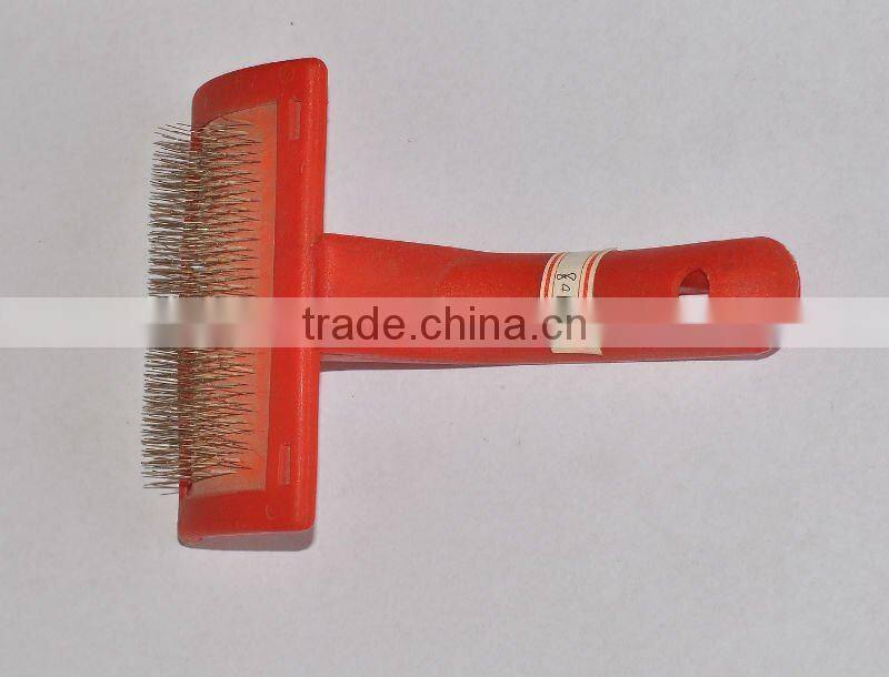Medium plastic handle Pet Slicker brush