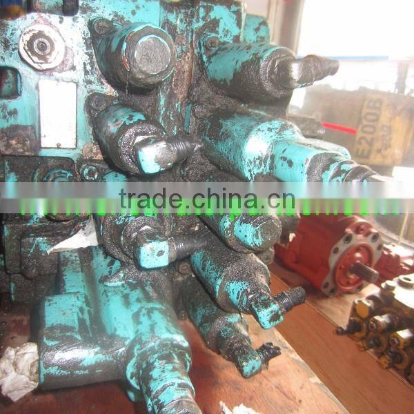 sk200-5 main valve kmx15yab33001 yn30v00021f2