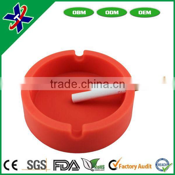 2014 Hot sell Cheap and Practical colorful Siliocne ashtray