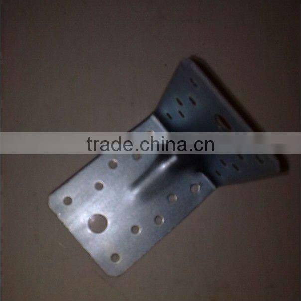 reinforced shelf bracket