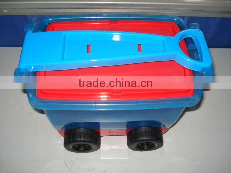 Plastic storage boxes with wheels and lid for kid's toys