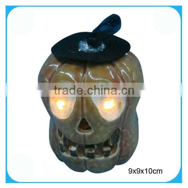 Halloween skull heads candle holder