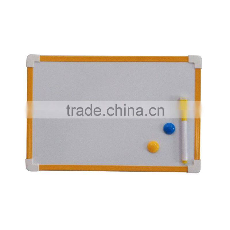 Cheap children magnetic small whiteboard size