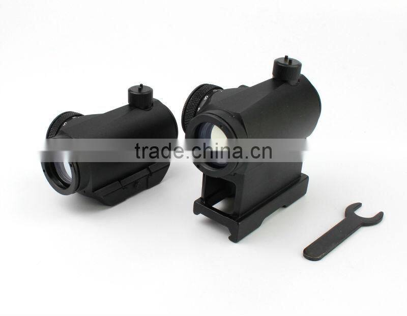 Compact red/green dot sight with standard weaver rail mount