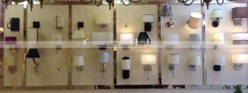 Fashionable Design Modern White Plug Simple Hotel Table Lamp