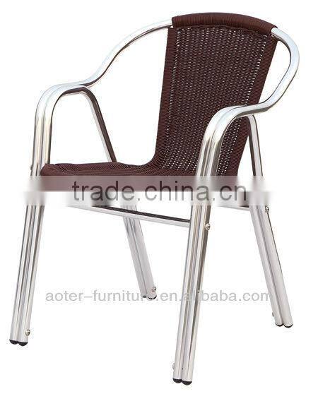 Outdoor double legs wicker chair