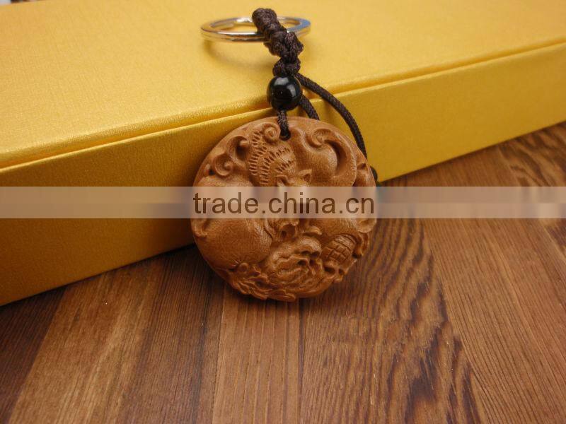 vast supply high quality wooden pendant