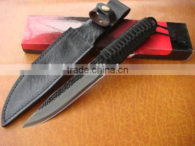 OEM forging black blade hunting knife with rope handle