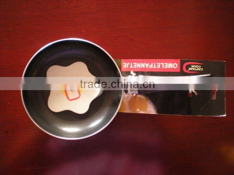 aluminum omelet maker