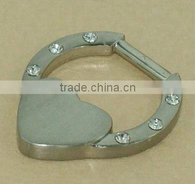 heart shaped belt buckle with rhinestones