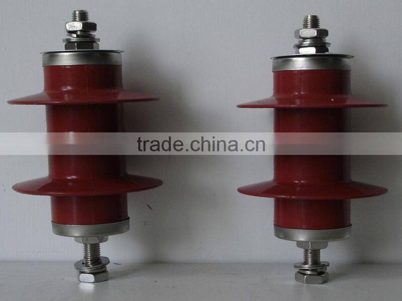 Electric fence lightning arresters protecting whole system