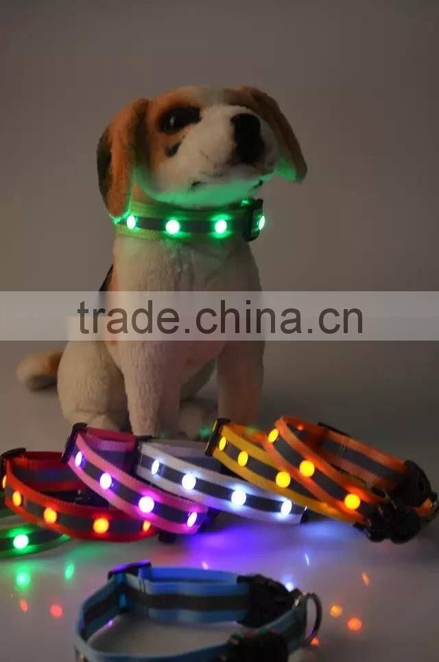 Yellow color luminous dog leash retractable / nylon rope dog leash