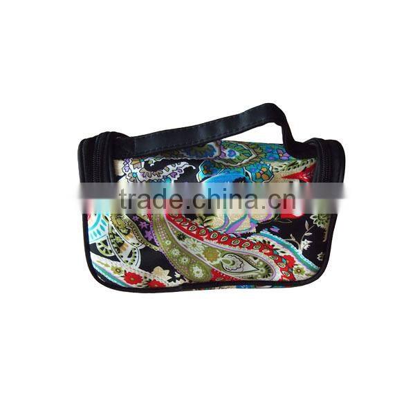 Portable recycle makeup bag for sale